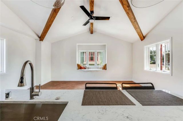 117 N Vista Bonita Avenue C, Glendora, CA 91741