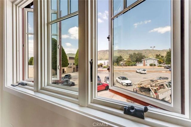 117 N Vista Bonita Avenue C, Glendora, CA 91741