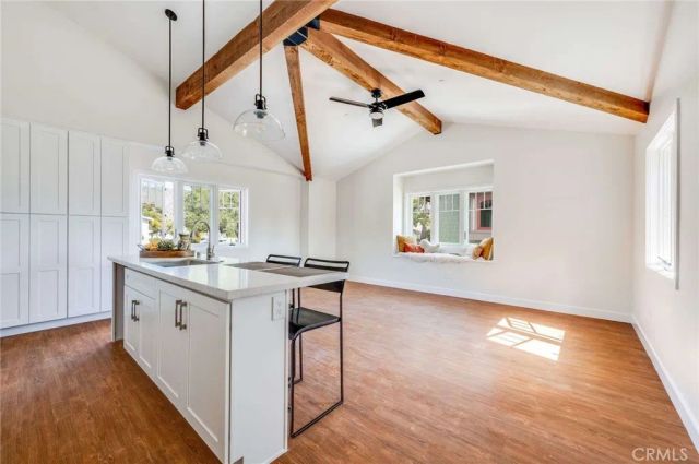 117 N Vista Bonita Avenue C, Glendora, CA 91741