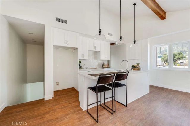 117 N Vista Bonita Avenue C, Glendora, CA 91741