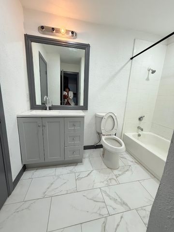 6646 E Lovers Lane 1803, Dallas, TX 75214