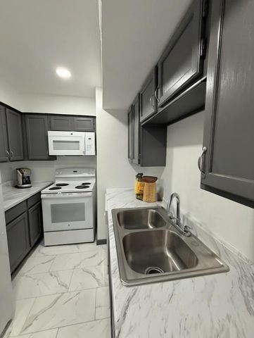 6646 E Lovers Lane 1803, Dallas, TX 75214