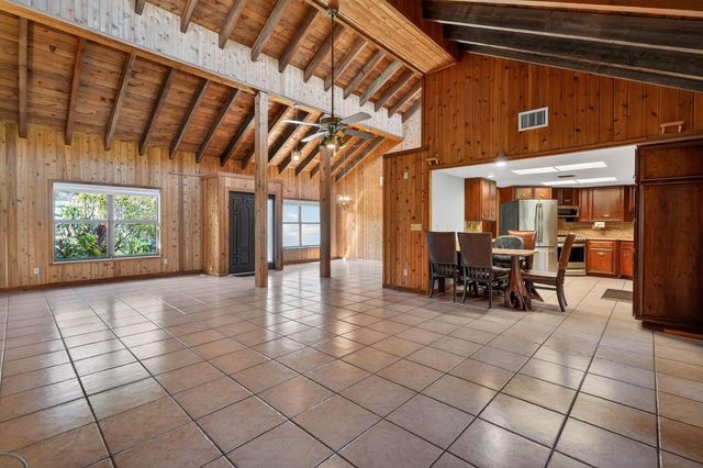 8535 SE May Terrace, Hobe Sound, FL 33455
