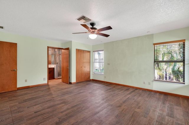 8535 SE May Terrace, Hobe Sound, FL 33455