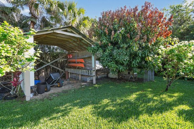 8535 SE May Terrace, Hobe Sound, FL 33455