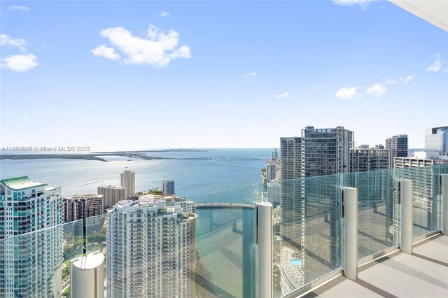 300 Biscayne Boulevard Way 5201E, Miami, FL 33131