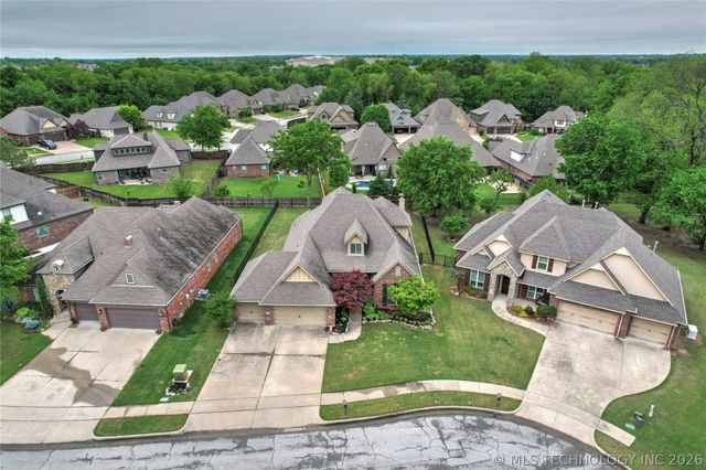 3108 S Gardenia Court, Broken Arrow, OK 74012