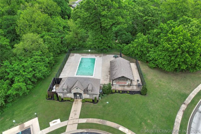 3108 S Gardenia Court, Broken Arrow, OK 74012