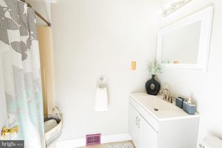 9331 BANES ST #B, Philadelphia, PA 19115