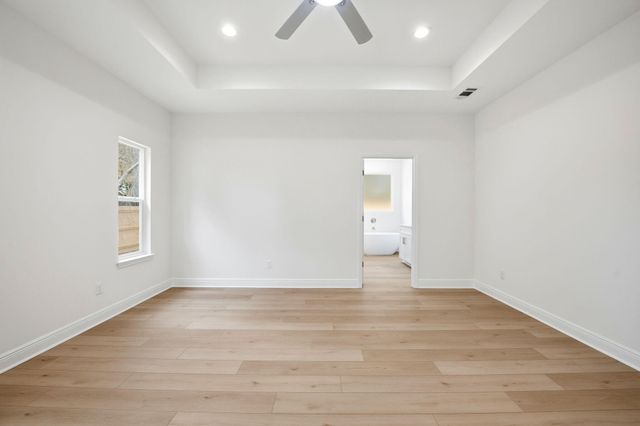 8511 Barrancas Street, Navarre, FL 32566