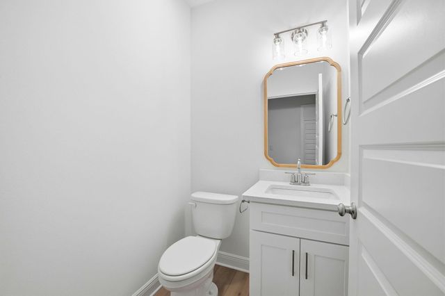 8511 Barrancas Street, Navarre, FL 32566