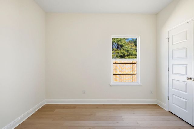 8511 Barrancas Street, Navarre, FL 32566