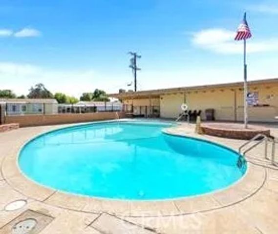 12600 Van Nuys 46, Pacoima, CA 91331
