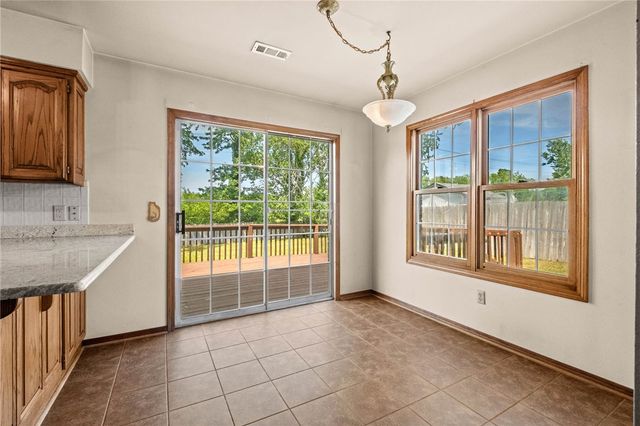 3717 W Easy Street, Rogers, AR 72756
