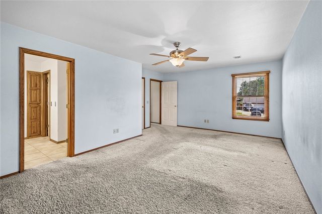 3717 W Easy Street, Rogers, AR 72756