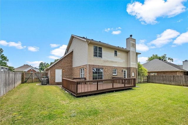 3717 W Easy Street, Rogers, AR 72756