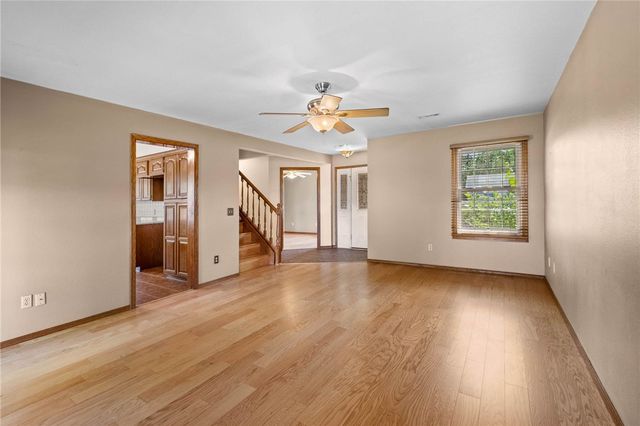 3717 W Easy Street, Rogers, AR 72756