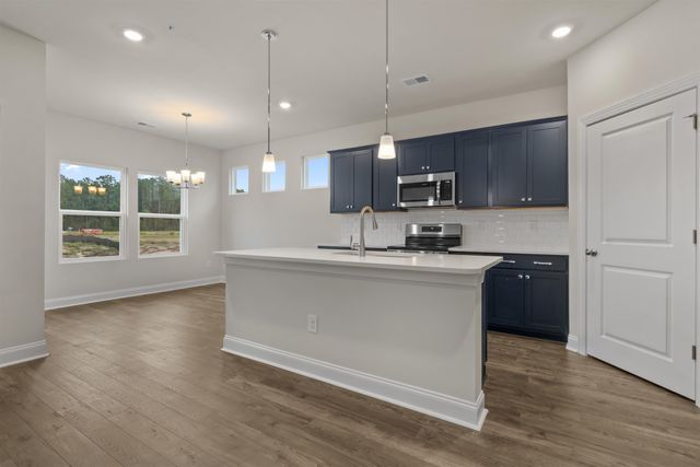 1086 NW Rosefield Way, Calabash, NC 28467