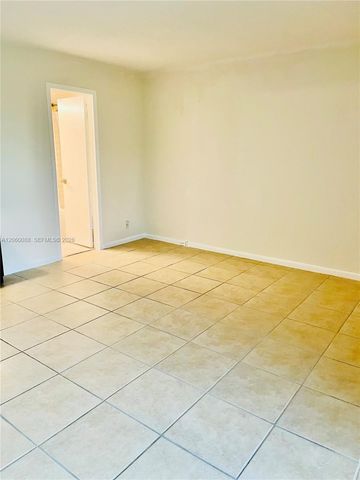 1010 Newcastle A 1010 1010, Boca Raton, FL 33434