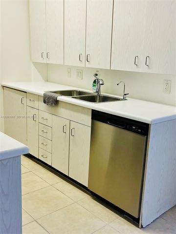 1010 Newcastle A 1010 1010, Boca Raton, FL 33434