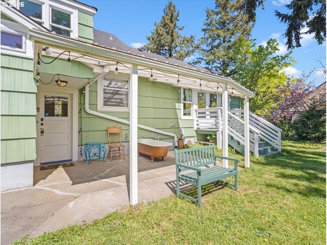 5806 Se NEHALEM St, Portland, OR 97206