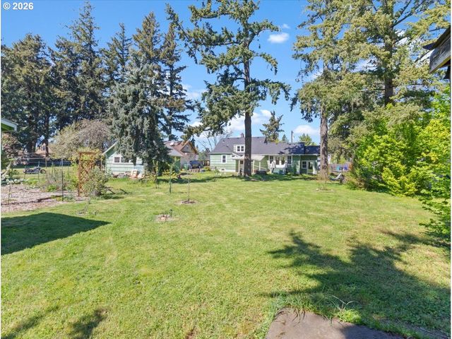 5806 Se NEHALEM St, Portland, OR 97206