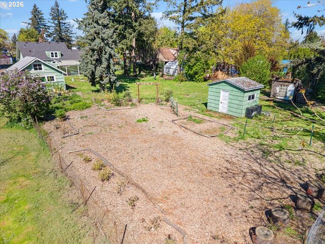 5806 Se NEHALEM St, Portland, OR 97206