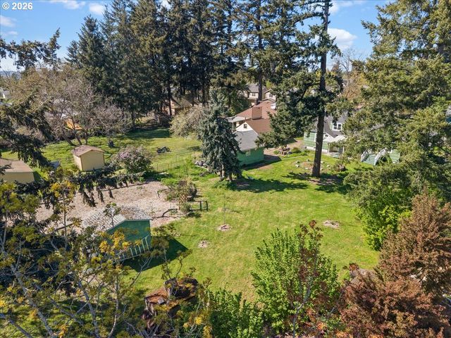 5806 Se NEHALEM St, Portland, OR 97206