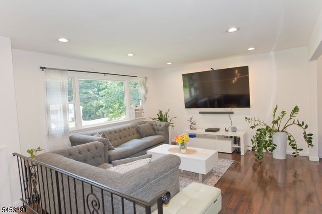 336 Conklintown Rd, Ringwood Boro, NJ 07456