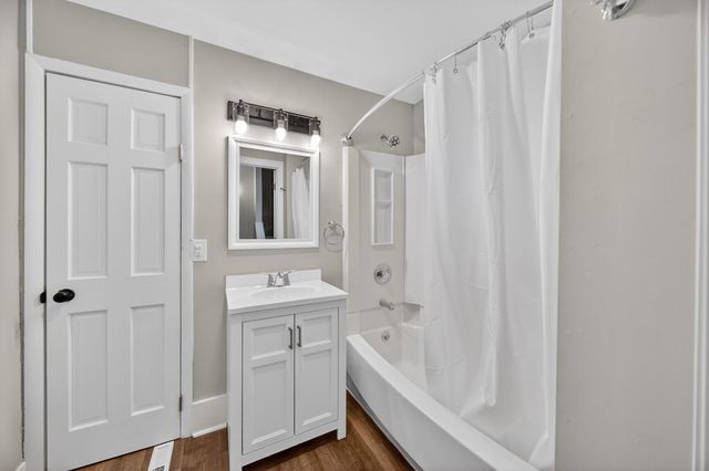 2209 CHESTNUT Street, Erie, PA 16502