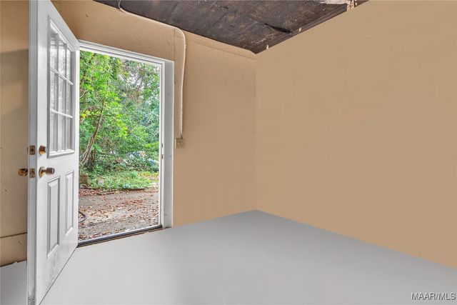 414 Perry Hill Road, Montgomery, AL 36109