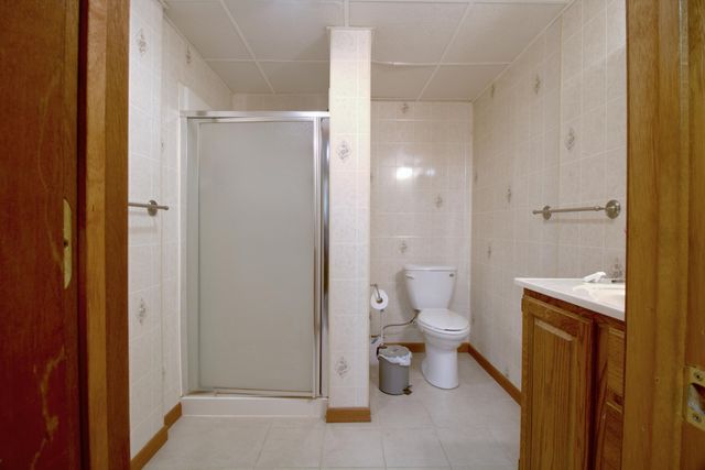 214 Shawnee Trail, Shakopee, MN 55379