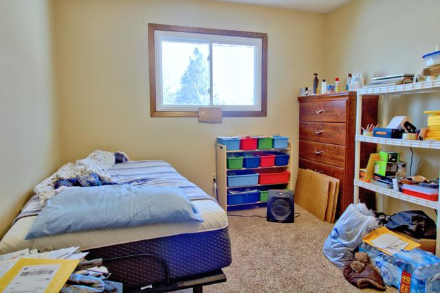 214 Shawnee Trail, Shakopee, MN 55379