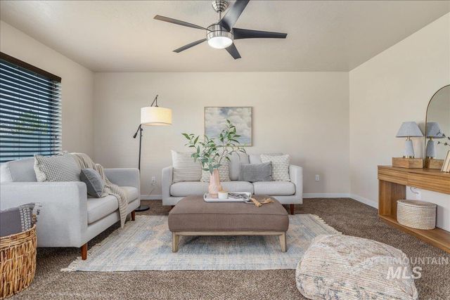 8129 S Carpenter, Boise, ID 83709