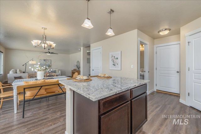 8129 S Carpenter, Boise, ID 83709