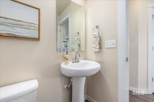 8129 S Carpenter, Boise, ID 83709