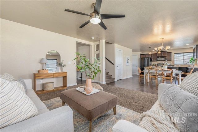 8129 S Carpenter, Boise, ID 83709