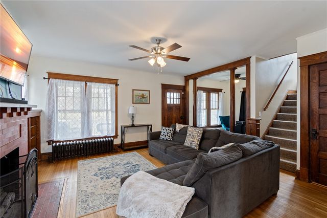 25 N Main St, Geneva City, NY 14456