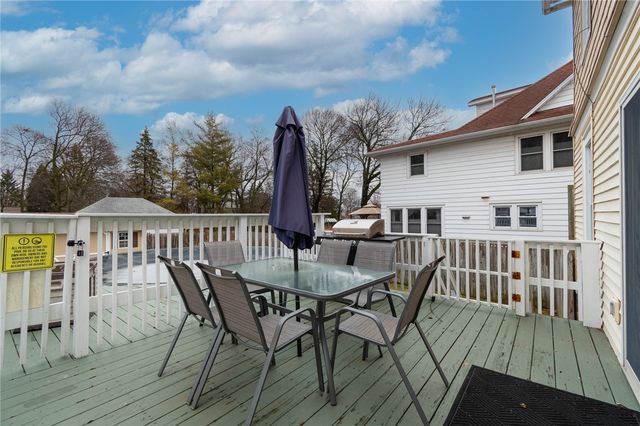 25 N Main St, Geneva City, NY 14456