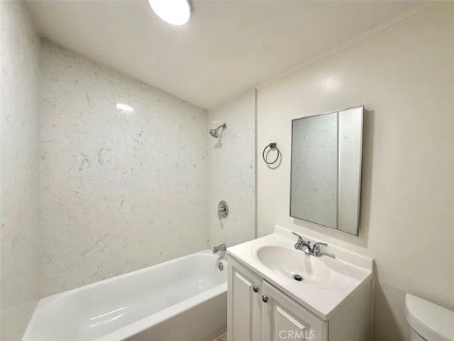 925 Chestnut Avenue, Beaumont, CA 92223