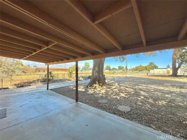 925 Chestnut Avenue, Beaumont, CA 92223