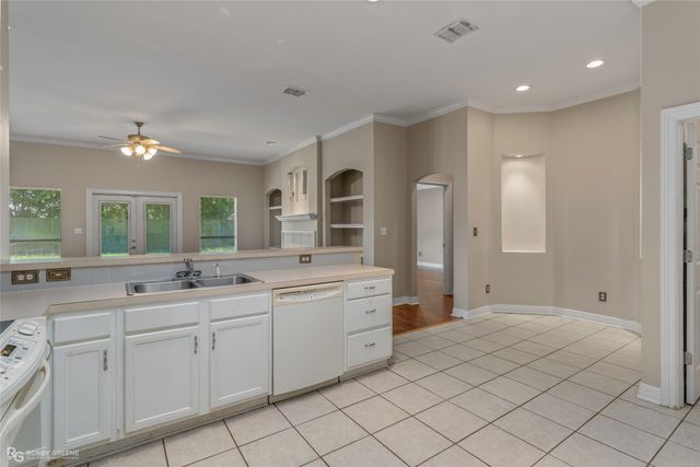 433 Hancock Drive, Bossier City, LA 71112