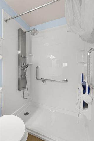 3275 37TH WAY S D, St Petersburg, FL 33711