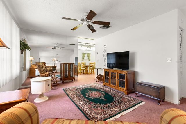 3275 37TH WAY S D, St Petersburg, FL 33711