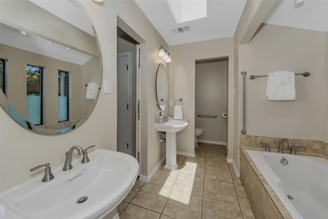 4020 Flintridge Drive, Irving, TX 75038