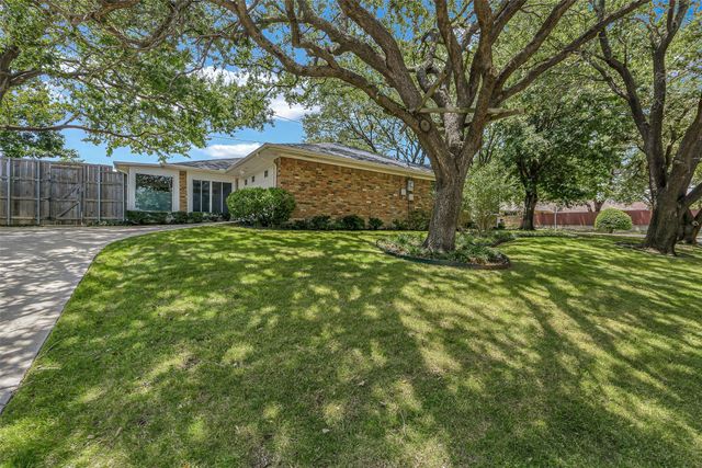 4020 Flintridge Drive, Irving, TX 75038