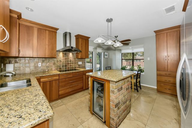 4020 Flintridge Drive, Irving, TX 75038