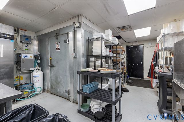 2614 W Cary St, Richmond, VA 23220