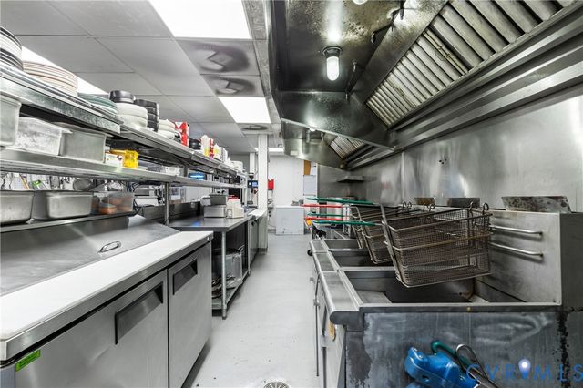 2614 W Cary St, Richmond, VA 23220