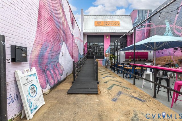 2614 W Cary St, Richmond, VA 23220